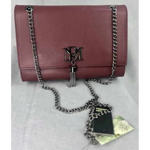 Badgley Mischka Handbags - Badgley Mischka Crossbody Bag Chained Strap Burgundy Tassel Evening Purse NWT